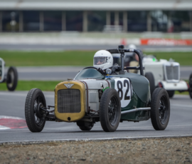 Sunday morning into the esses to get the session started